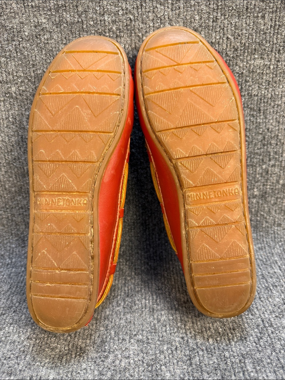 Minnetonka Red Leather Moccasins with Leather Trim and Lace Women’s Size 7 - Picture 10 of 11